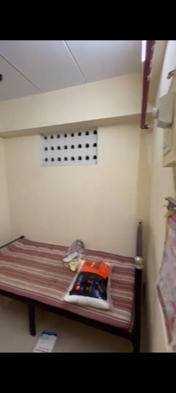 Bathroom in 1 BHK Apartment at Dadar East – for Rent