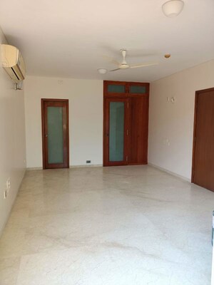 Room in 3 BHK Apartment at Rohan Madhuban, Bavdhan – for Rent