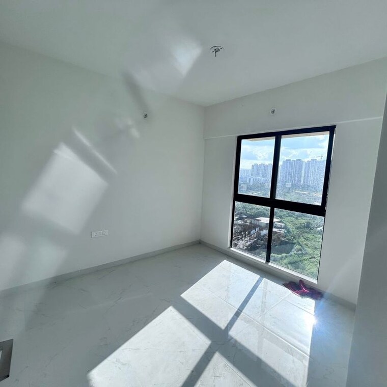 Room, runwal-gardens-phase-2 2 Bedroom 606 Sq.Ft. Apartment In Ghariwali N V Thane 9843176