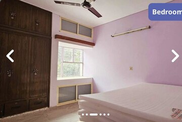 Room in 2 BHK Apartment at Eros Southend Apartments, Charmwood Village – for Rent