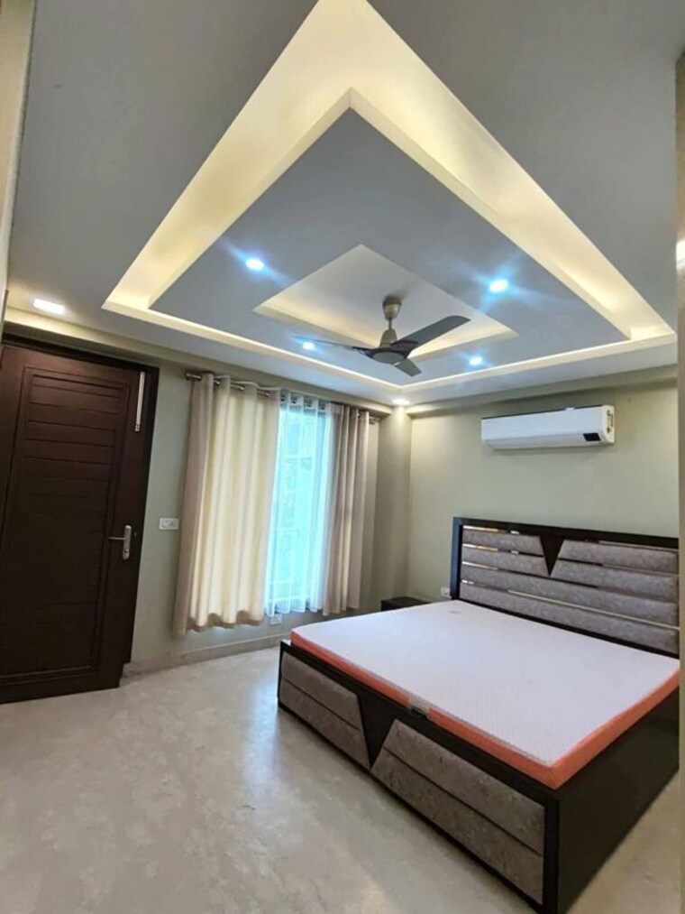 Kitchen, saket 3 Bedroom 1500 Sq.Ft. Builder Floor In Saket Delhi 9843204