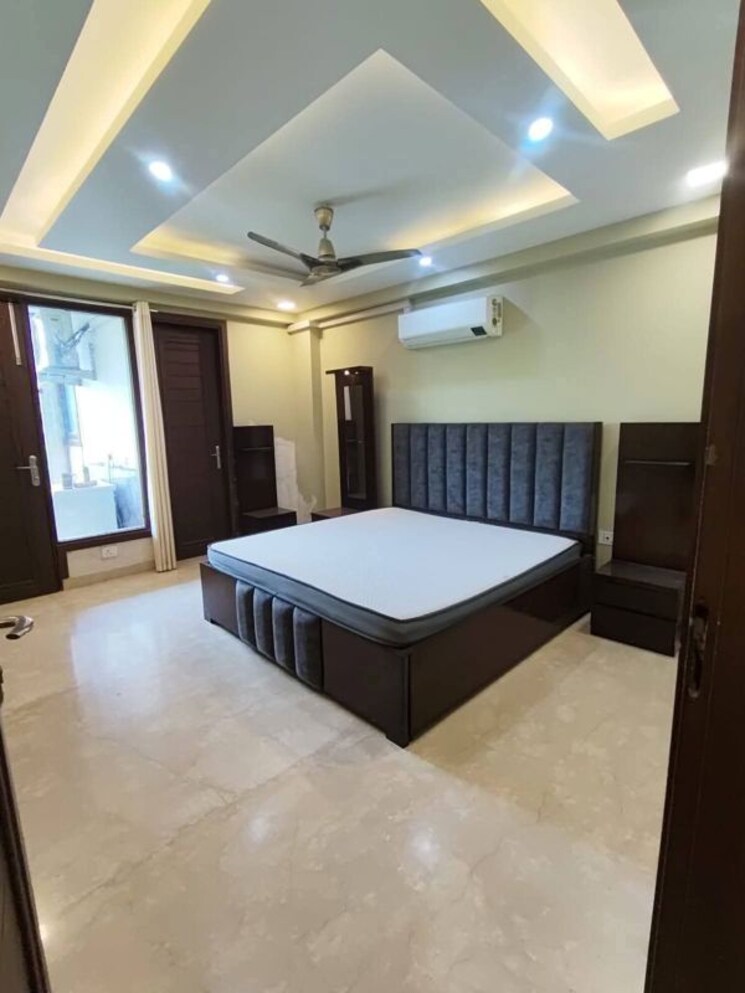 Bedroom, saket 3 Bedroom 1500 Sq.Ft. Builder Floor In Saket Delhi 9843204