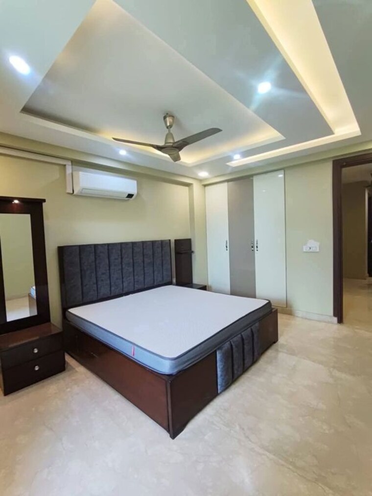 Bedroom, saket 3 Bedroom 1500 Sq.Ft. Builder Floor In Saket Delhi 9843204