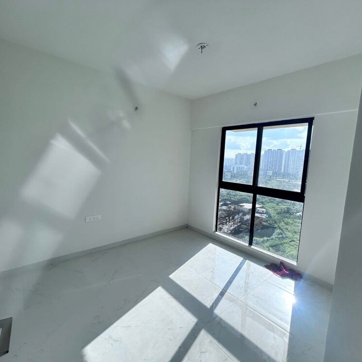 Room, runwal-gardens-phase-2 2 Bedroom 606 Sq.Ft. Apartment In Ghariwali N V Thane 9843371