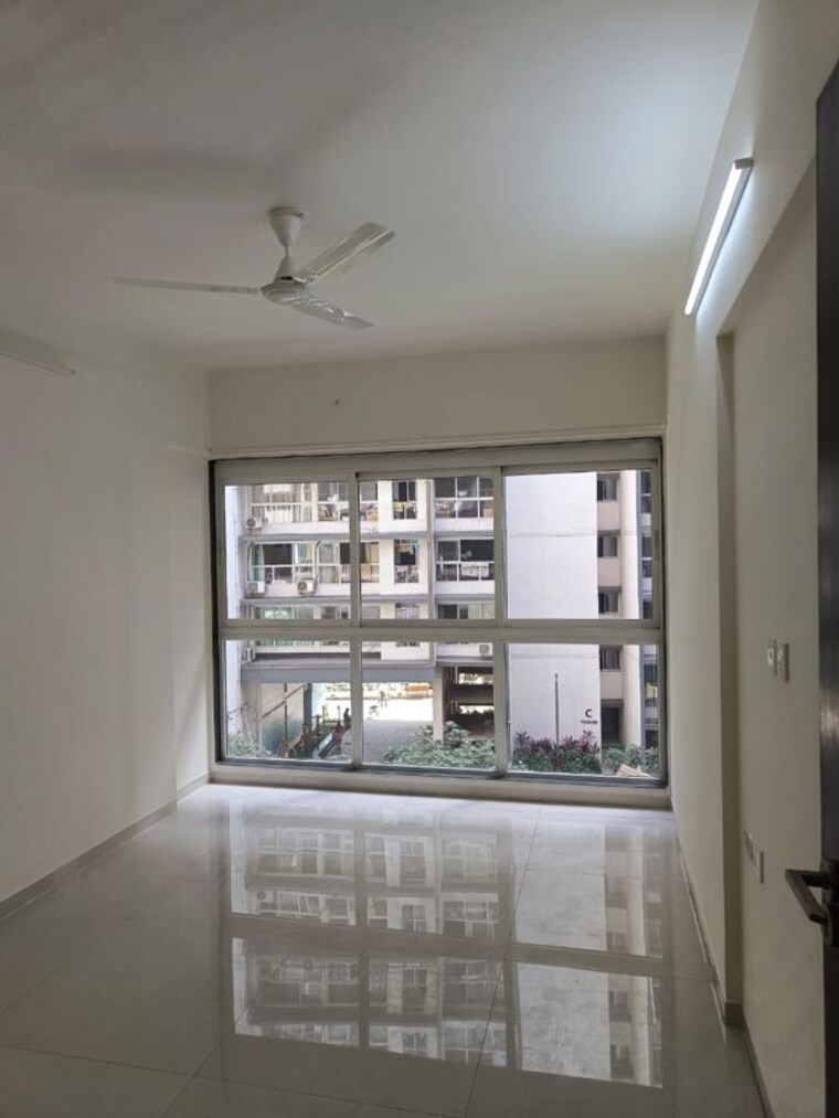 undefined, godrej-central 2 Bedroom 890 Sq.Ft. Apartment In Chembur Mumbai 9843056