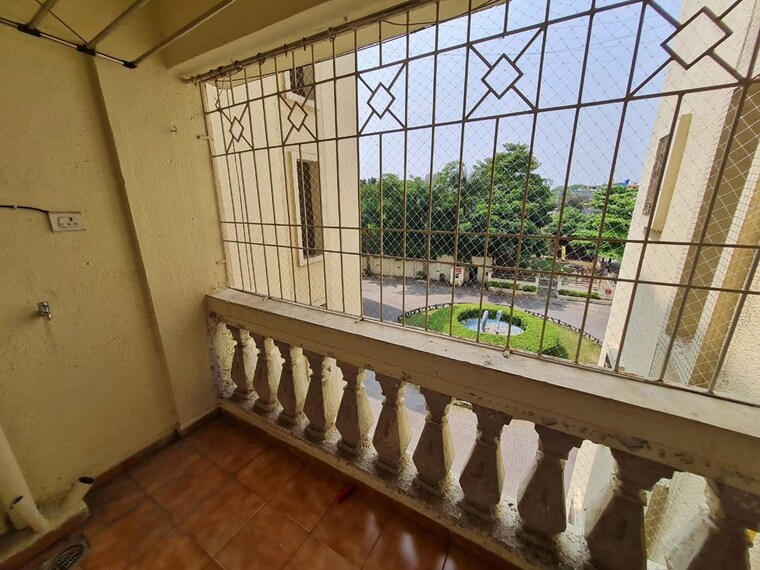 Balcony, lunkad-goldcoast 2.5 Bedroom 1200 Sq.Ft. Apartment In Viman Nagar Pune 9843424