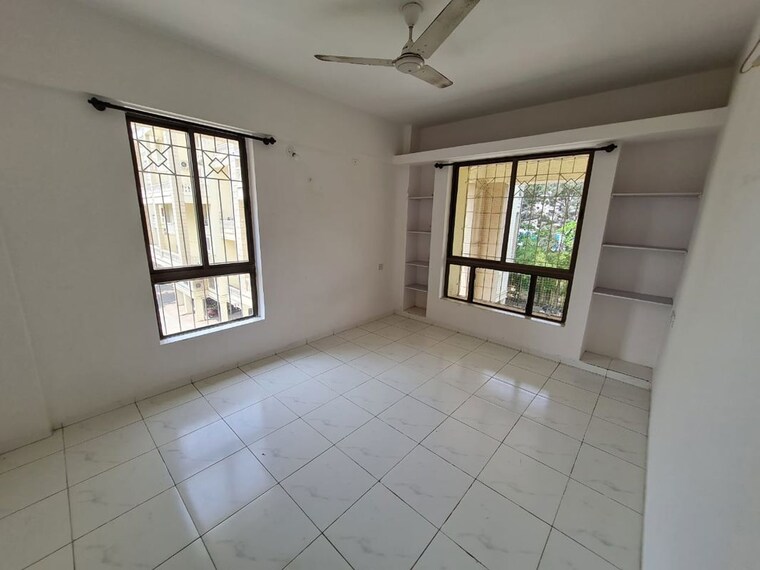 Room, lunkad-goldcoast 2.5 Bedroom 1200 Sq.Ft. Apartment In Viman Nagar Pune 9843424