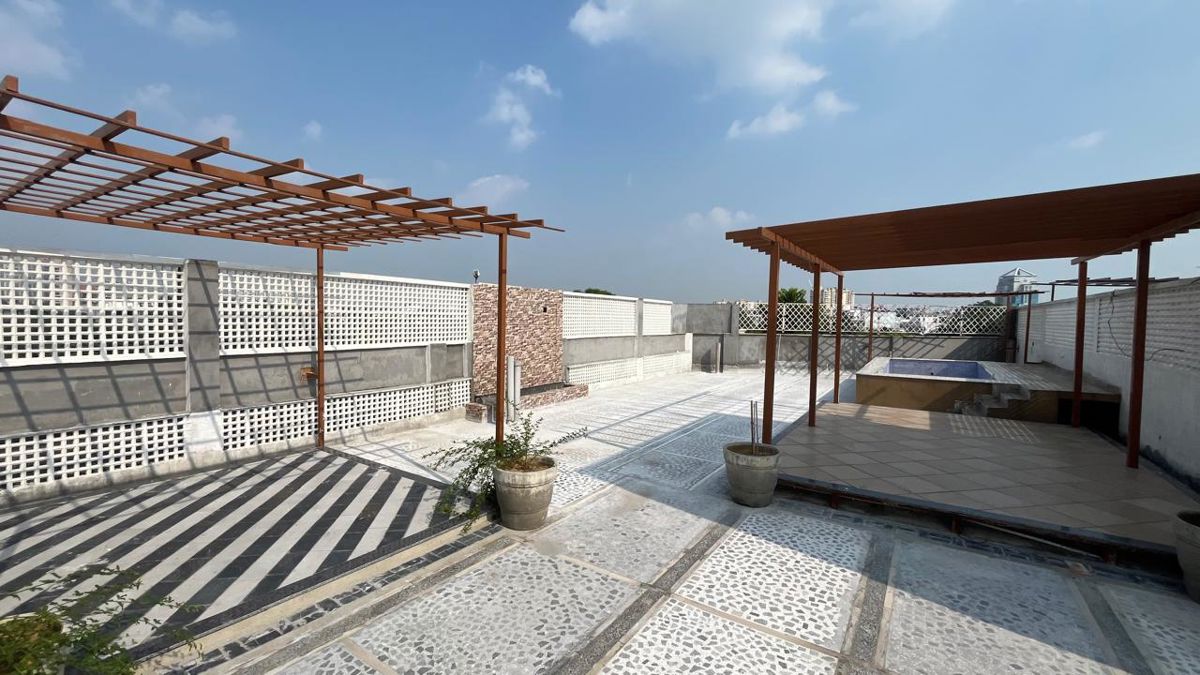 4 BHK 1800 Sq.Ft. Builder Floor in BPTP Astaire Gardens