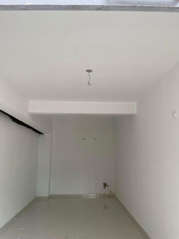  Shop For Rent in Kirti Apartments Nalalsopara East, Nalasopara East