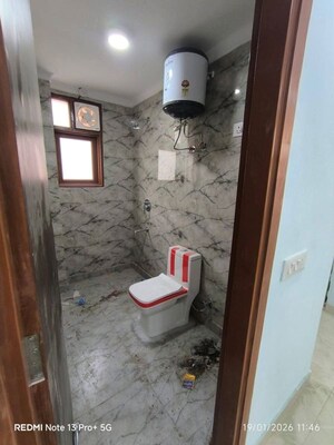 Bathroom in 1 BHK Builder Floor at Saket – for Rent