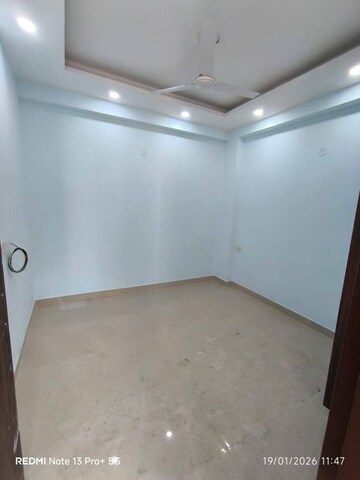 Room in 1 BHK Builder Floor at Saket – for Rent