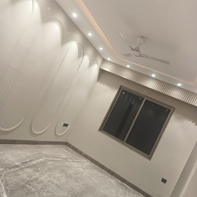 undefined, greater kailash ii 4 Bedroom 300 Sq.Yd. Builder Floor In Greater Kailash ii Delhi 9843474