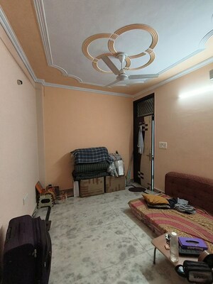 Living Room in 2 BHK Builder Floor at Govindpuri – for Rent