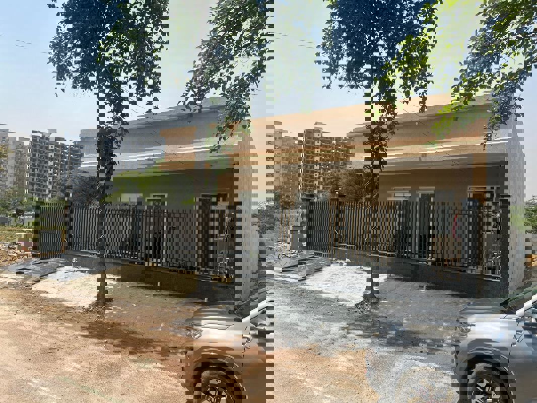 Plot For Sale in Uppal Gurgaon 99