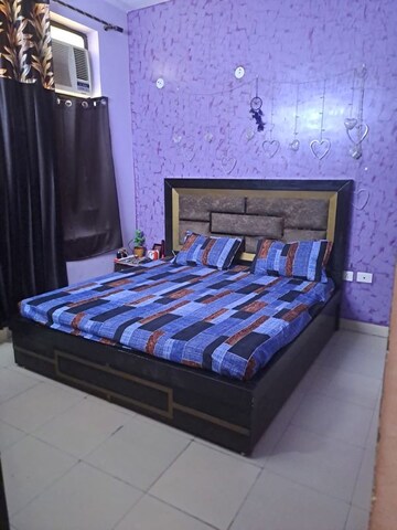 Bedroom in 2 BHK Apartment at SRS Pearl Floors, Sector 88 – for Rent