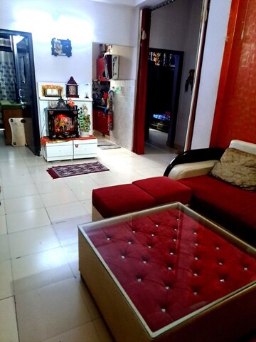 2 BHK Apartment For Rent in SRS Pearl Floors, Sector 88