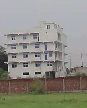  Showroom – Exterior View View at Bodhgaya - for Rent