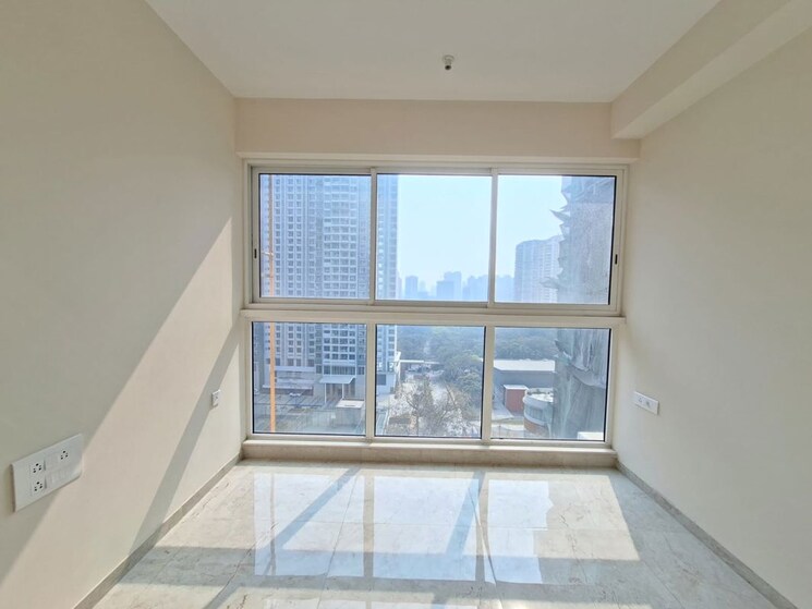 Room, tata-serein 2 Bedroom 688 Sq.Ft. Apartment In Pokhran Road No Two Thane 9843768