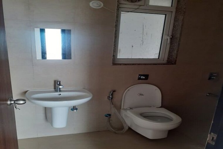 Bathroom, runwal-forests 3 Bedroom 1129 Sq.Ft. Apartment In Kanjurmarg West Mumbai 9843702