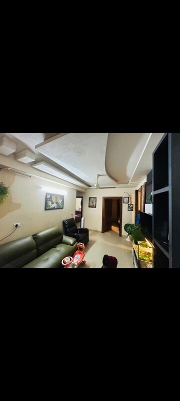 Team Area in 3 BHK Apartment at Adore Happy Homes Exclusive, Sector 86 – for Sale