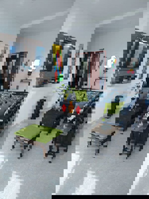 Pg For Rent in Viraj Khand