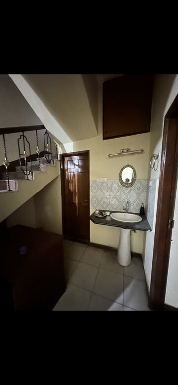 Team Area in 3 BHK Independent House at Prashanth Nagar – for Rent