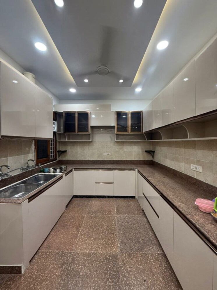 Kitchen, greater kailash i 4 Bedroom 2925 Sq.Ft. Builder Floor In Greater Kailash I Delhi 9843943