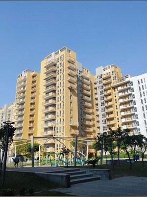 3.5 BHK Penthouse – Exterior View View at Krisumi Waterfall Residences, Sector 36a - for Sale