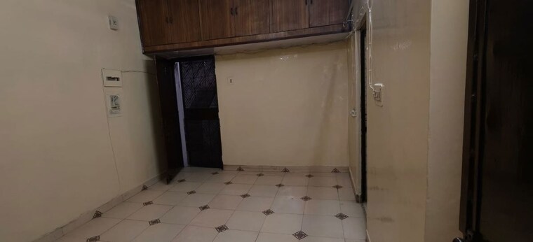 Living Room, paschim vihar 2 Bedroom 60 Sq.Yd. Apartment In Paschim Vihar Delhi 9844155