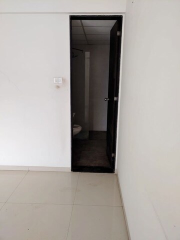 2 BHK Apartment For Rent in Goel Ganga Utopia, Bavdhan