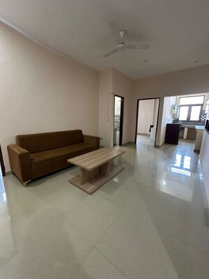 1 BHK Builder Floor For Rent in Royal Homez, Sector 43