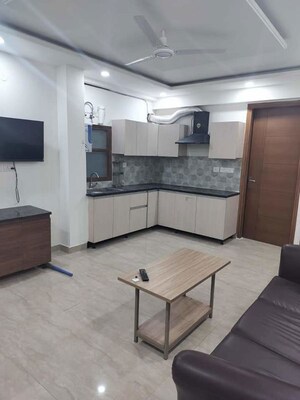 1 BHK Builder Floor For Rent in Queens Plaza, Sector 43