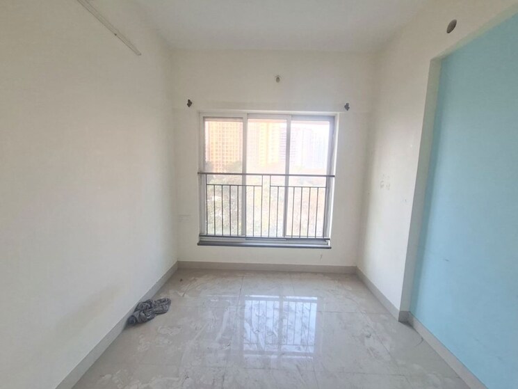 Room, rustomjee-urbania-atelier 2 Bedroom 600 Sq.Ft. Apartment In Thane West Thane 9844405