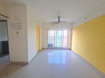 2 BHK Apartment For Rent in Rustomjee Urbania Atelier, Thane West