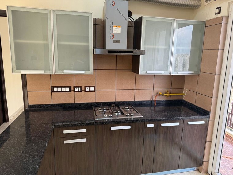 Kitchen, amrapali-heartbeat-city 3 Bedroom 1350 Sq.Ft. Apartment In Sector 107 Noida 9844424