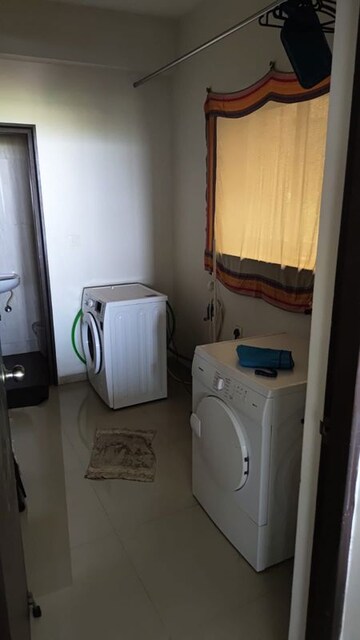 Bathroom in 3 BHK Apartment at Dona Paula – for Rent
