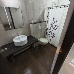 Team Area in 3 BHK Apartment at Dona Paula – for Rent