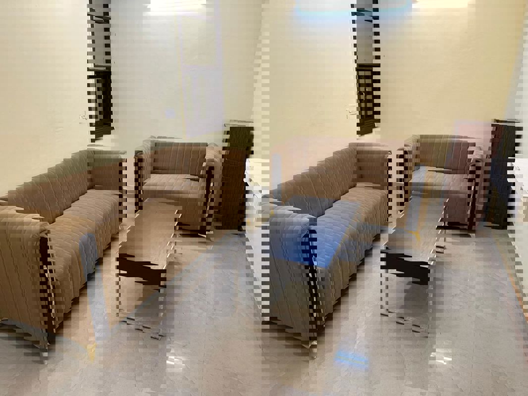 1 BHK 800 Sq.Ft. Builder Floor in Royal Homez