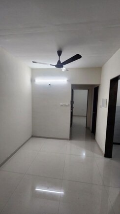 2 BHK Apartment For Rent in Acme Ozone