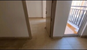 Room in 2 BHK Apartment at Sector 6 Wave City – for Sale