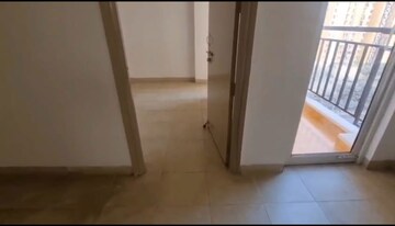 Room in 2 BHK Apartment at Sector 6 Wave City – for Sale