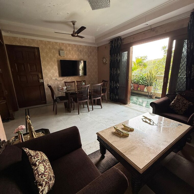 Living Room, jangpura 3 Bedroom 200 Sq.Ft. Apartment In Jangpura Delhi 9844760