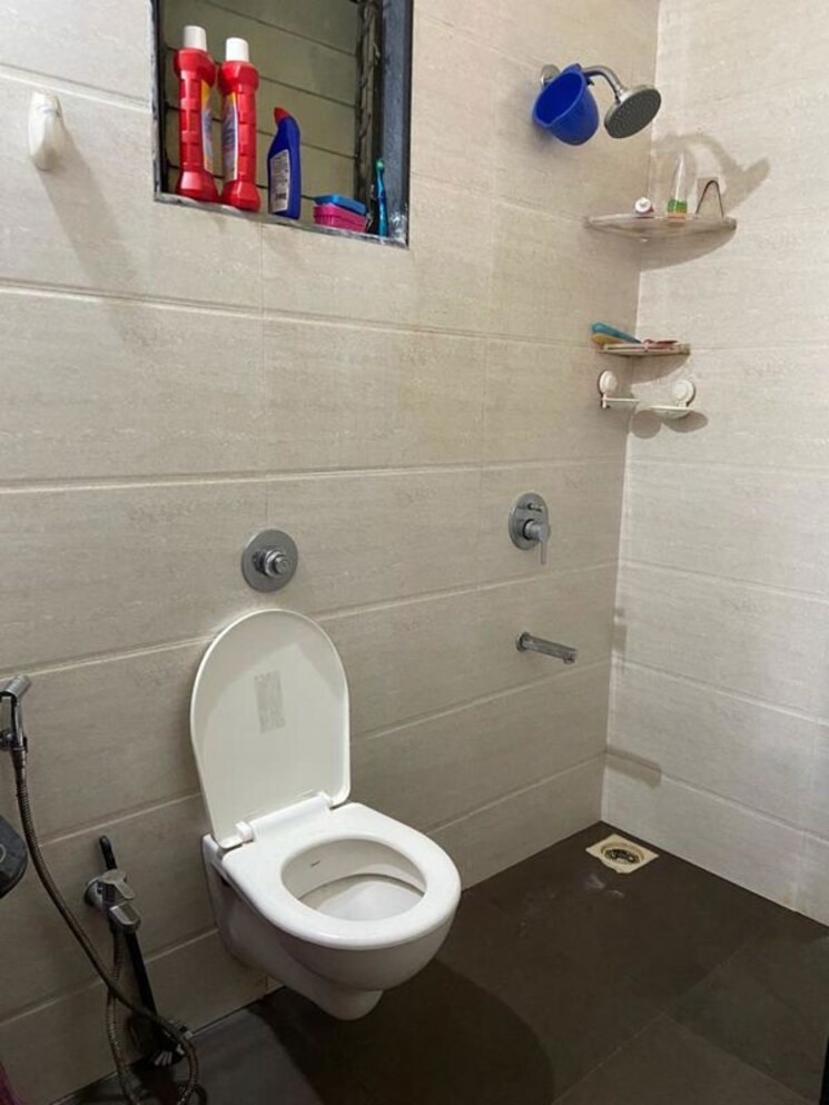 Bathroom, puraniks-kanchanpushp-complex 1 Bedroom 645 Sq.Ft. Apartment In Kavesar Thane 9844788