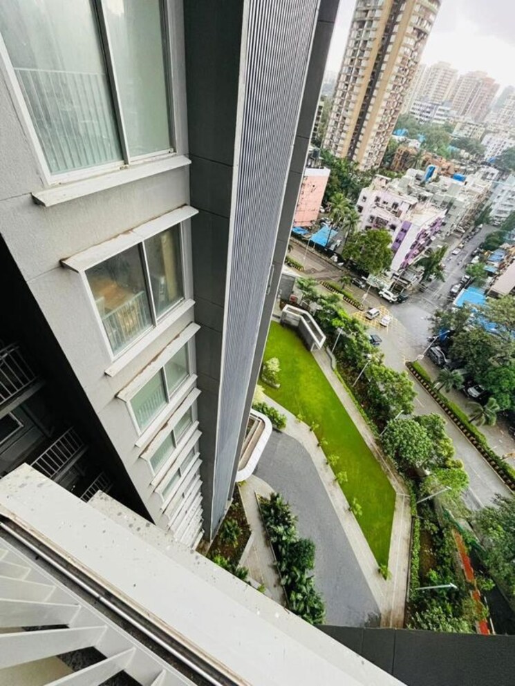 Balcony, sunteck-city-avenue-4 3 Bedroom 968 Sq.Ft. Apartment In Goregaon West Mumbai 9844834