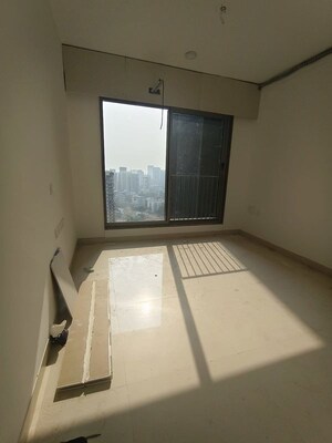 Room in 3 BHK Apartment at Sunteck City Avenue 4, Goregaon West – for Rent