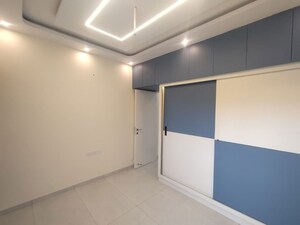Room in 3 BHK Apartment at Casagrand Boulevard, Hennur Road – for Rent