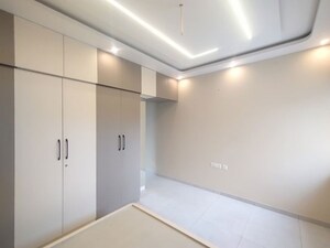 Room in 3 BHK Apartment at Casagrand Boulevard, Hennur Road – for Rent