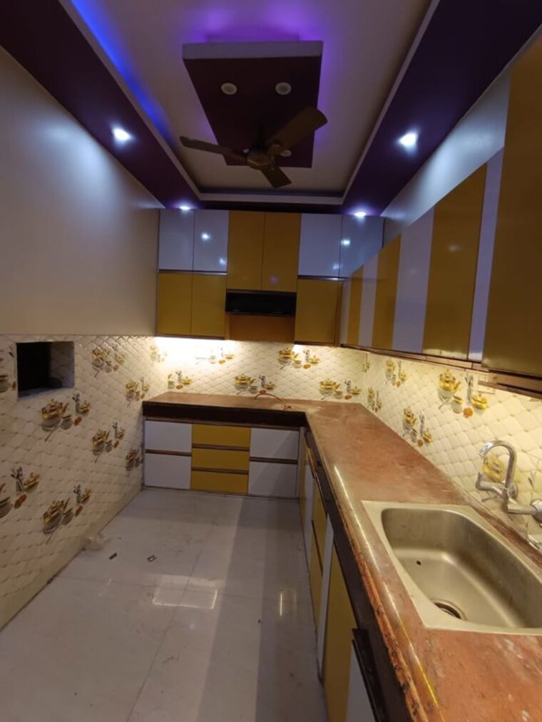 Kitchen, mahek-sai-comlex 3 Bedroom 1500 Sq.Ft. Independent House In Takrohi Lucknow 9844892