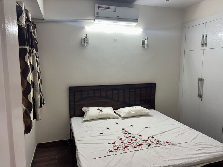 Bedroom, great-value-sharanam 3 Bedroom 1575 Sq.Ft. Apartment In Sector 107 Noida 9844896
