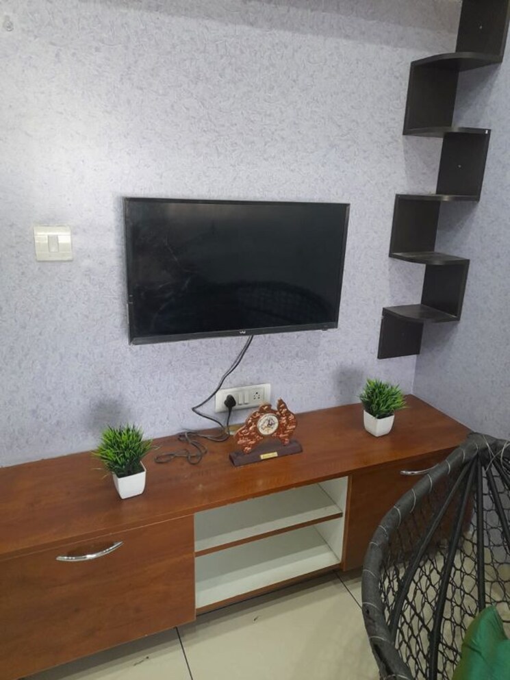 undefined, hm-world-city 3 Bedroom 2500 Sq.Ft. Apartment In Jp Nagar Bangalore 9844860